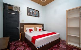RedDoorz Syariah near Danau Lut Tawar Takengon